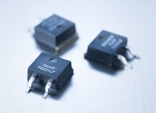 MHP35 SMD TO-220平面（厚膜、无感设计）功率电阻